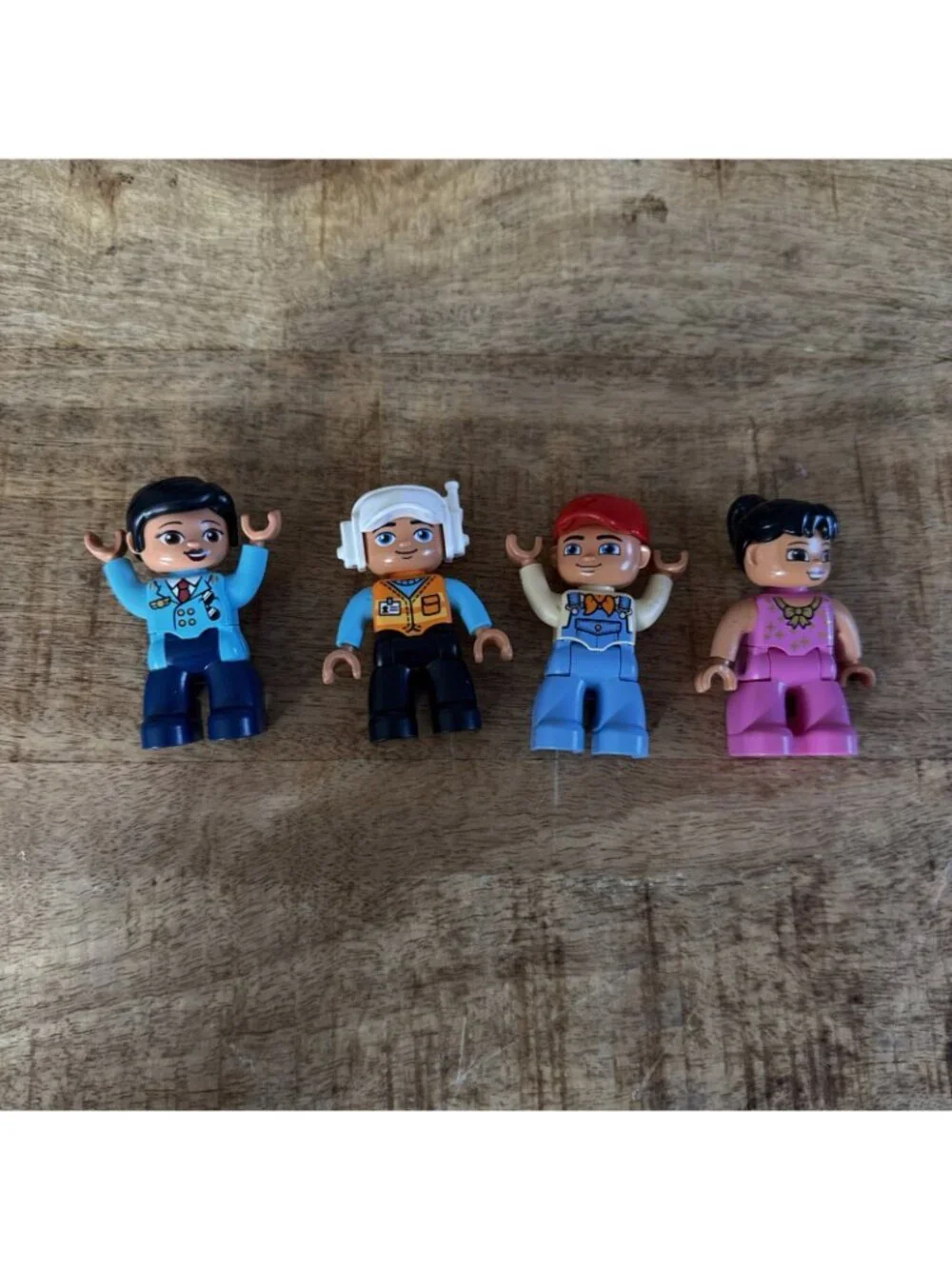 LEGO DUPLO Lot of 4 People Minifigures Construction Worker Pilot Painter Figures